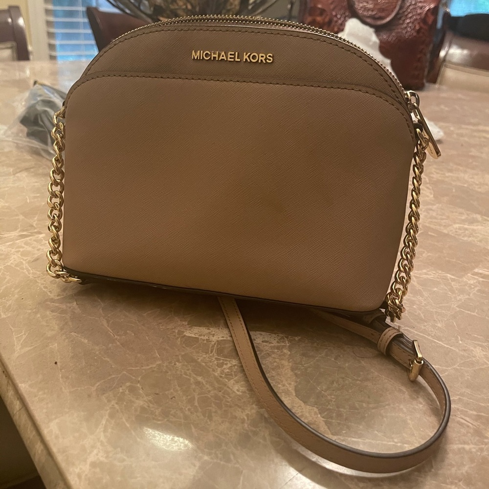 Michael Kors Cindy Dome Crossbody Bag